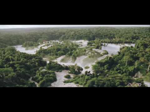 La jungle - Musique de Gabriel Yared - l'Amant (HD)