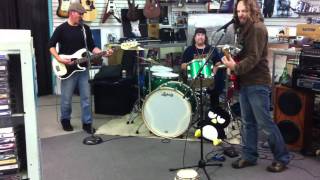 Dazed and Confused @ Vinyl Solution Records, San Mateo, California - The Ocean