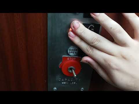 Vintage G&S Hydraulic Elevator @ 480 Elm Place - Highland Park, IL