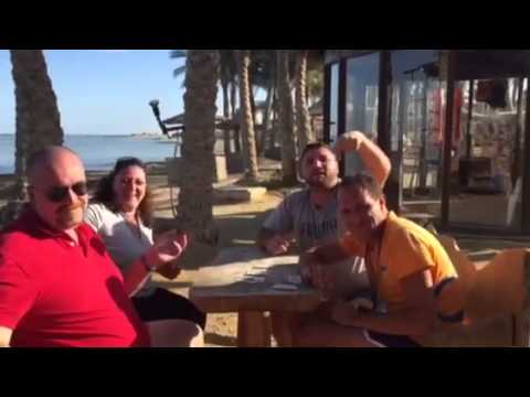 la partita a scopa! Max Rendina vs Giuseppe granato