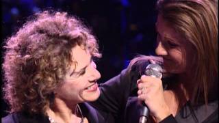 The Reason - Celine Dion and Carole King + My Heart Will Go On (Divas Live)