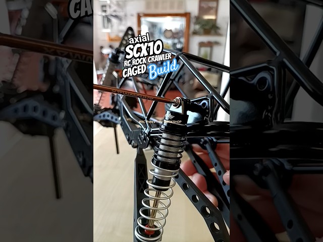 Vídeo relacionado con Neumáticos Coche RC para Axial para SCX10 para Wraith 90018 para RR10 para Bomber para RBX10 Plástico 2.2 "Beadlock para Buggy Bully Llanta Y Neumáticos Comp RC Crawler(Black)