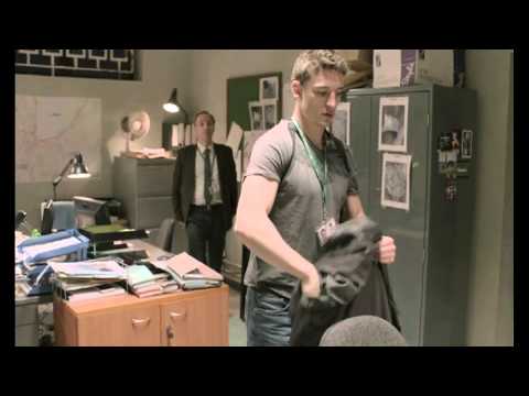 The Fall Deleted scene: Olson hasn't changed