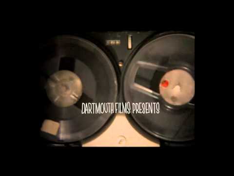 Trailer for 'Basically, Johnny Moped' (Spanish subtitles)