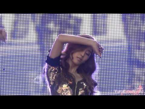 [Fancam] SNSD :: Run Devil Run (Yuri) - 110417 Angel Price Music Festival