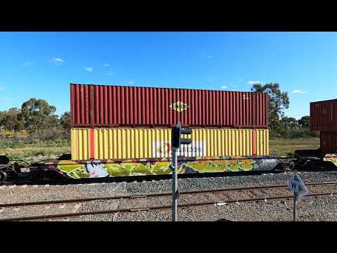 NR84 & NR87 at Yarrabandai NSW.  Thu 23rd Sep 2021