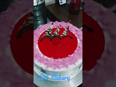 strawberry 🍓 Cake please subscribe 🙏🙏