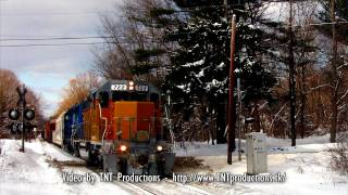 preview picture of video 'HD Colorful Engines in the Snow in North Amherst, MA'