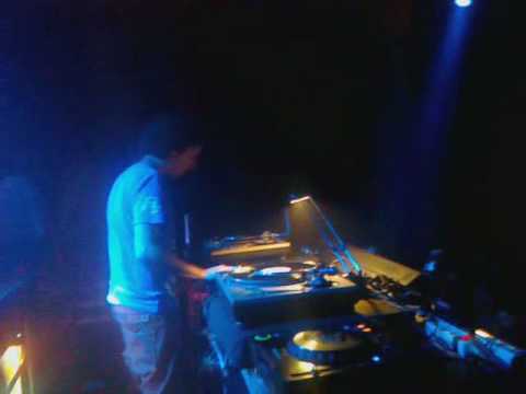 High Contrast BUSH at Roxy Prague 15.5.2010