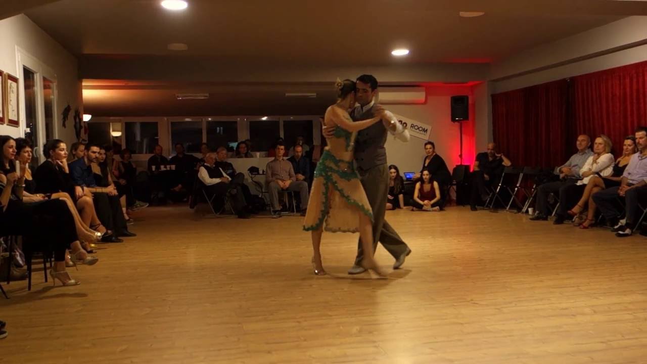 Vasco Martins & Nadia Cronidu - 2/5