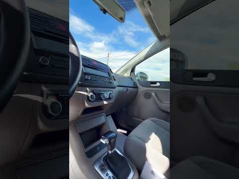 фото volkswagen golf plus ii 0