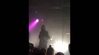 Julias Moon -Bay live fra kalverfarbrikken den 05-12-2014