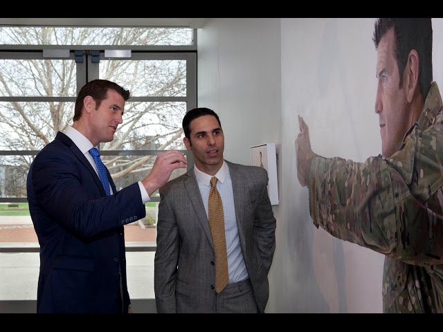 Προφορά βίντεο Ben Roberts-Smith στο Αγγλικά Προφορά βίντεο Ben Roberts-Smith στο Αγγλικά