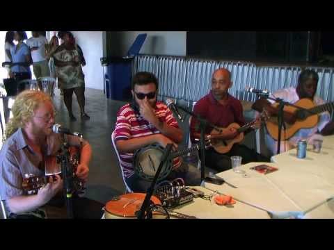 CRIOLICE - PH Registrou em 15/09/2013