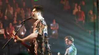 The Temper Trap- Soldier On (vivid live sydney opera house)
