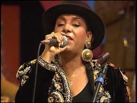 MILLY, JOCELYN, Y LOS VECINOS POPURRI  CARIBE SHOW RD