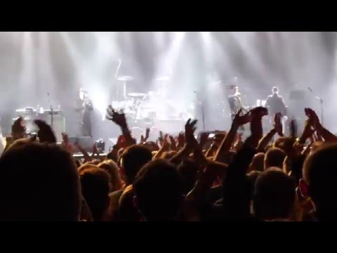 Thumbnail for Stereophonics live - Local boy in the photograph by Stereophonics