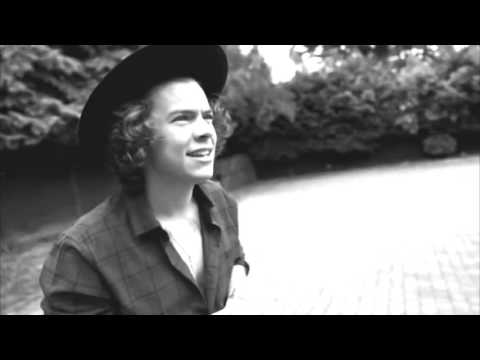 download lagu mp3 mp4 Harry Styles Sign Of The Times Mp3 Free Download, download lagu Harry Styles Sign Of The Times Mp3 Free Download gratis, unduh video klip Harry Styles Sign Of The Times Mp3 Free Download
