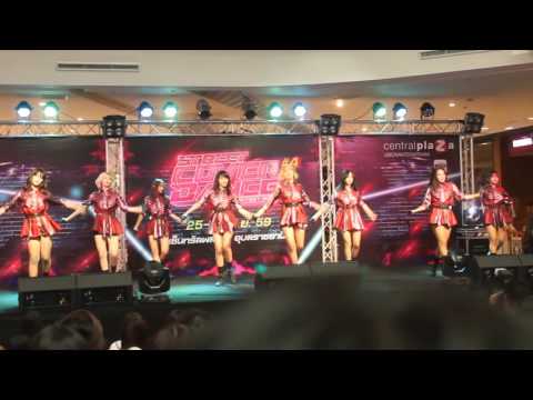 160625 Girls' issue cover 9Muses - Hurt locker @Central Ubon //Streetcoverdance2016