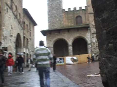 SAN GIMIGNANO ITALY, MEDIEVAL SKYSCRAPERS