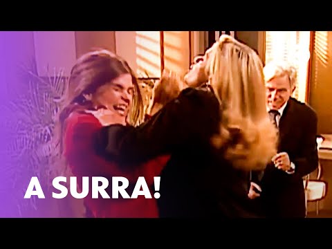 Mereceu! Alicinha leva surra de Yvete por dar em cima de Leônidas | O Clone |Vale a Pena Ver de Novo