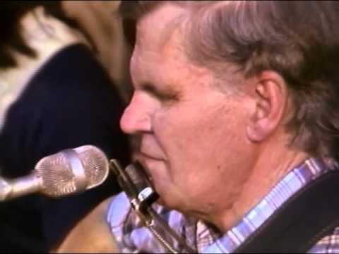 Streamline Cannonball - Doc & Merle Watson (6/24/79-Sm)