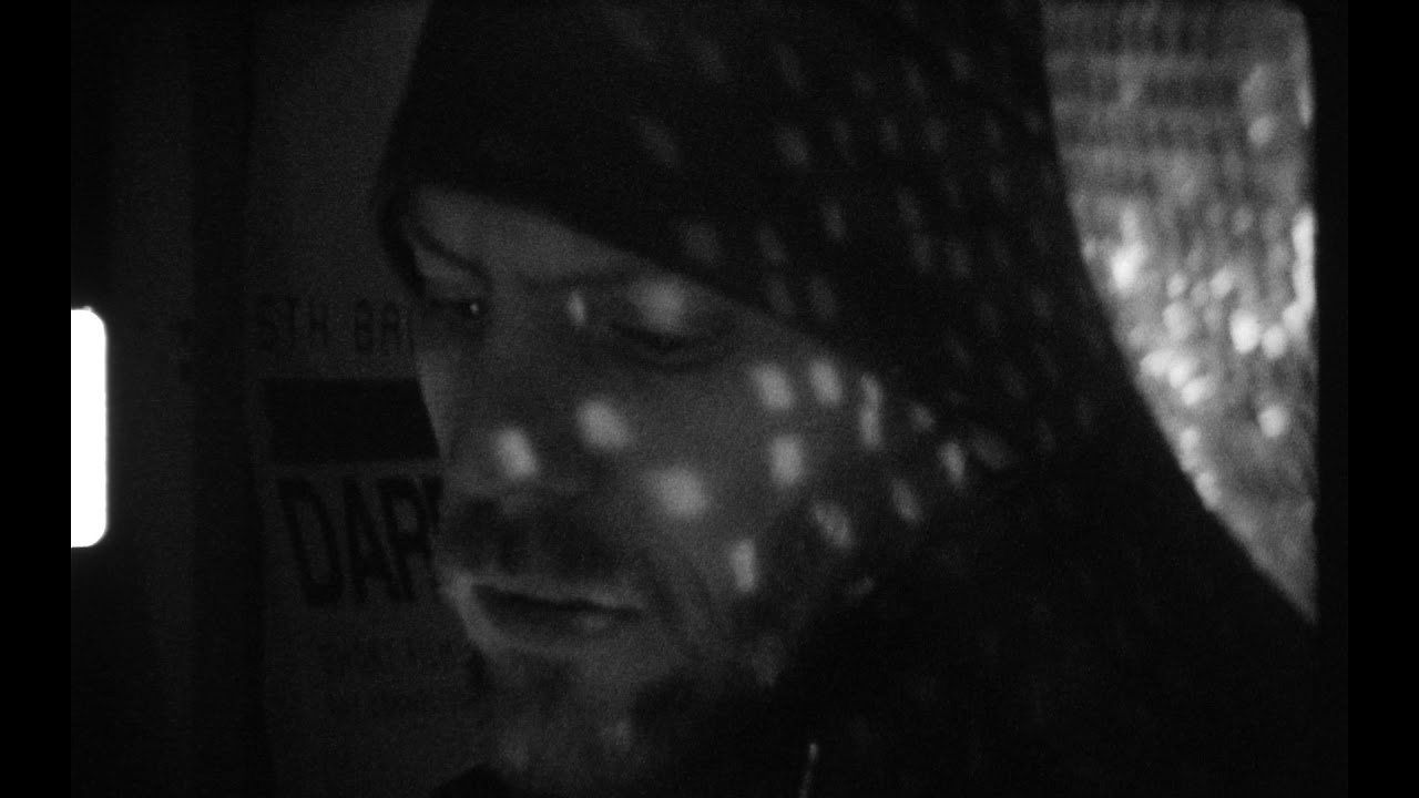 Miniature de la vidéo Papagajka (debut feature) Behind The Scenes Super8 du film Papagajka