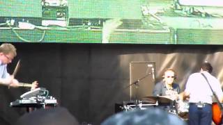 DELPHIC THIS MOMENTARY