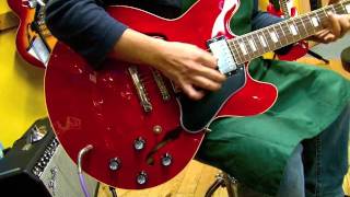 Video thumbnail for Crews Quadrive SOUND CHECK by 楽器好きにはたまらない! フーチーズ 渋谷店 / Guitar Shop Hoochie's