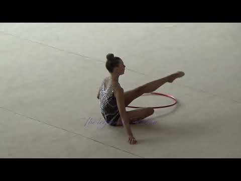 Arina VOLOSOVA cerceau - 2022 Revue d'effectifs à Thiais (novembre)