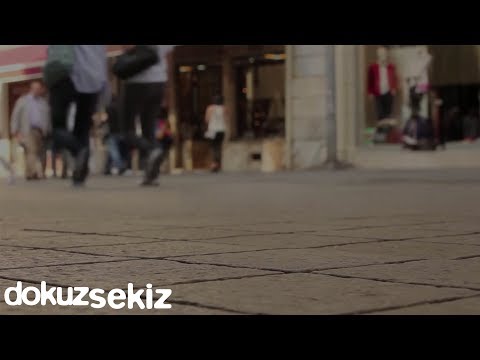 Ezginin Günlüğü - Herkes Gibisin (Lyric Video)