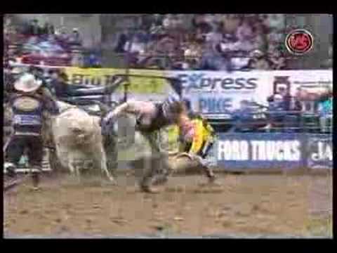 Reese Cates VS Holy Moly