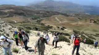 preview picture of video 'hiking from Sannine - Qaa El Rim, CVS'