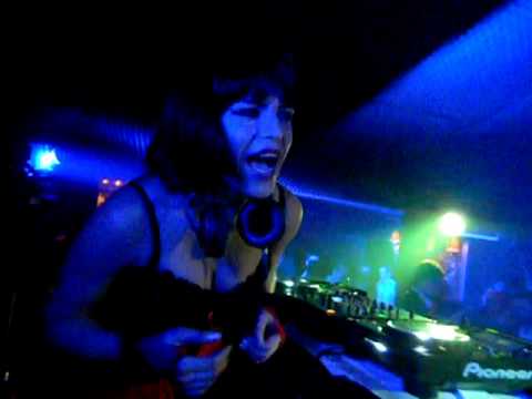 DJ SILA ÖZBEK 22.04.2012 SAMSUN PASSHA CLUB