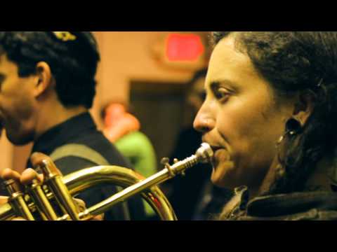 BMOREhush - BARRAGE BAND ORCHESTRA @ The Baltimore Folk Festival 2013 - CHARM CITY ART SPACE
