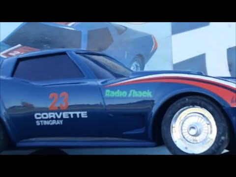 Radio Shack Corvette Stingray RC 1983 1/14 4 C Batteries