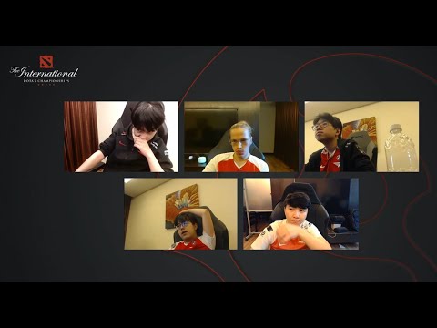 T1 SAD faces after the game with Polaris Natsumi with a RAMPAGE + T1 REACTIONS after being defeated