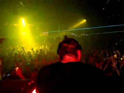 Steve Angello Got A Work-Out  #GUV15