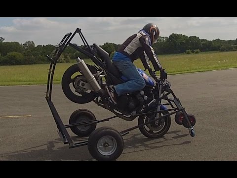 Самокатчика сбила машина