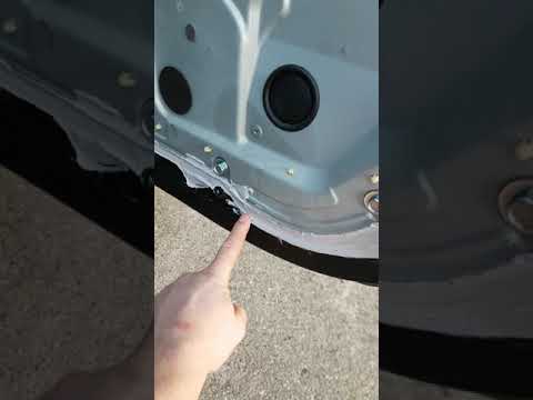 Skoda fabia. Вода в салоне, как устранить проблему.