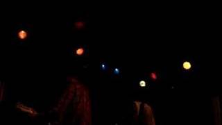 Wolf Parade - Kissing The Beehive