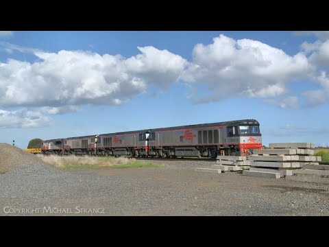 SCT 7MP9 With QUBE Steel Wagons, Boxcars & Containers (8/10/2022) - PoathTV Australian Trains