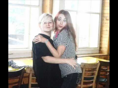 BON TON Levice TIMEA ZOLI