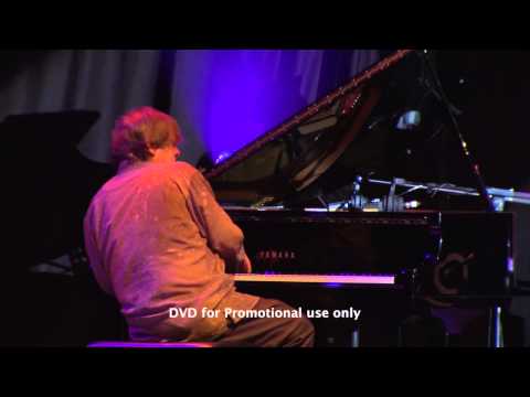 Gregory Porter - On My Way To Harlem (Live at Singapore International Jazz Festival 2014)