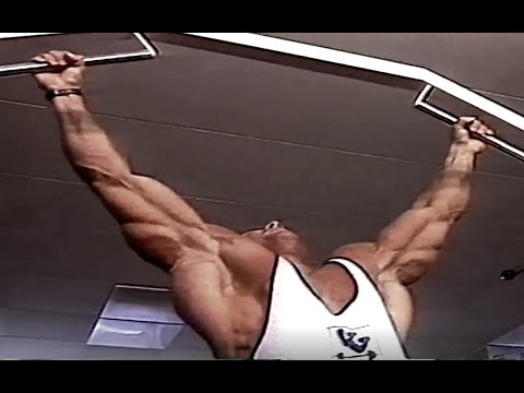 Ronald Matz - Bodybuilder | Trainingsvideo 1985 (Part III)