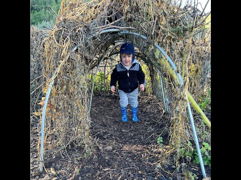 He Can’t Fill My Shoes 