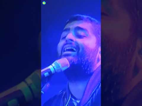 Main Tenu Samjhawan Ki 💖🥰 Arijit Singh Live Singing in Concert | Lyrics M1 #samjhawan #arijitsingh