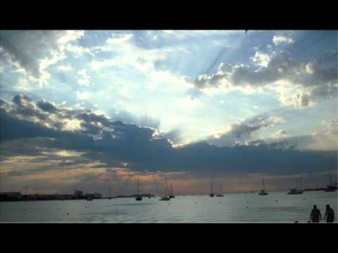 Afrojack's Ducksauce v Tiga's You Gonna Want Me...Buzz