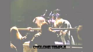 Mind Melt Video presents CYCLONE TEMPLE @ The Oak Theater in Chicago