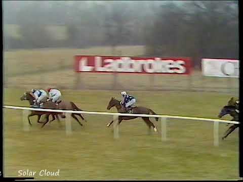 1986 Triumph Hurdle  Solar Cloud